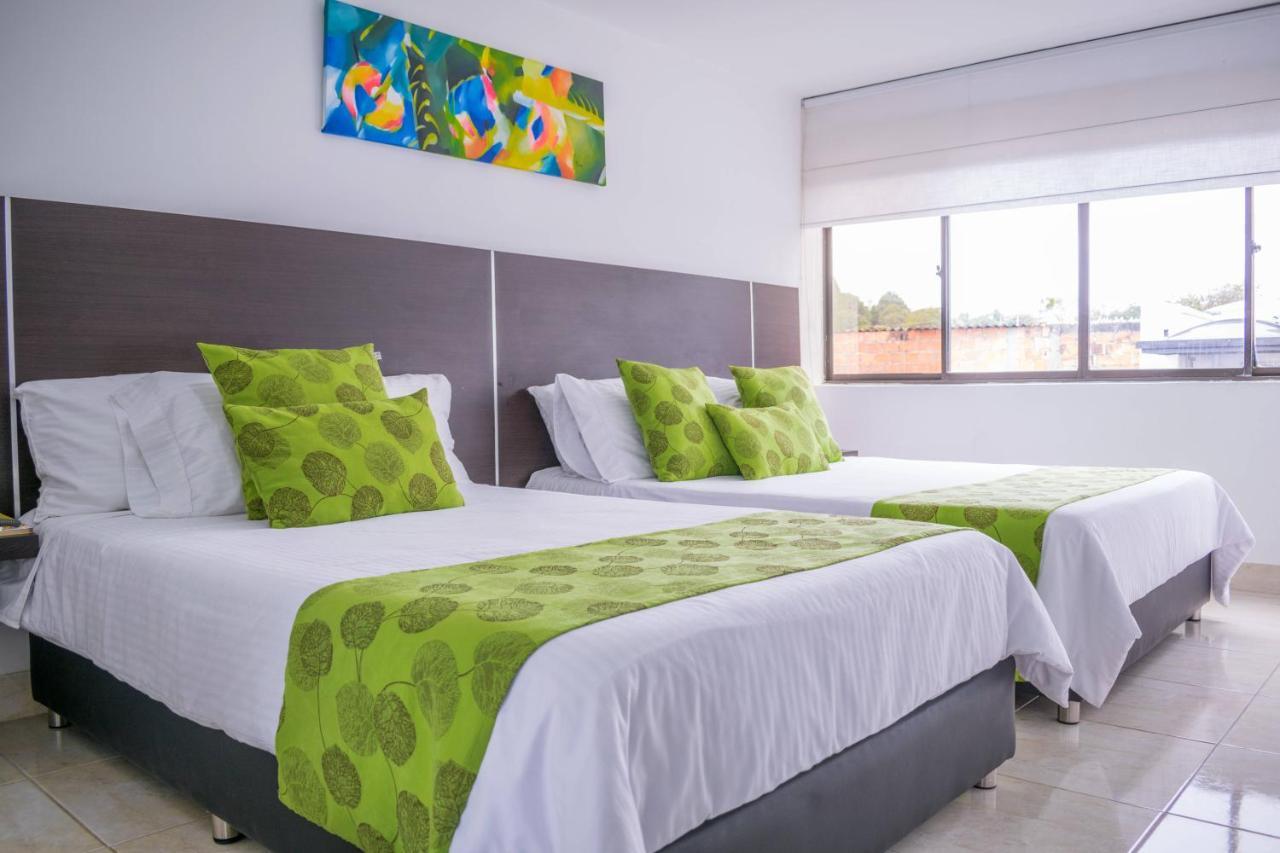 Hotel Montes De La Castellana 아르메니아 외부 사진