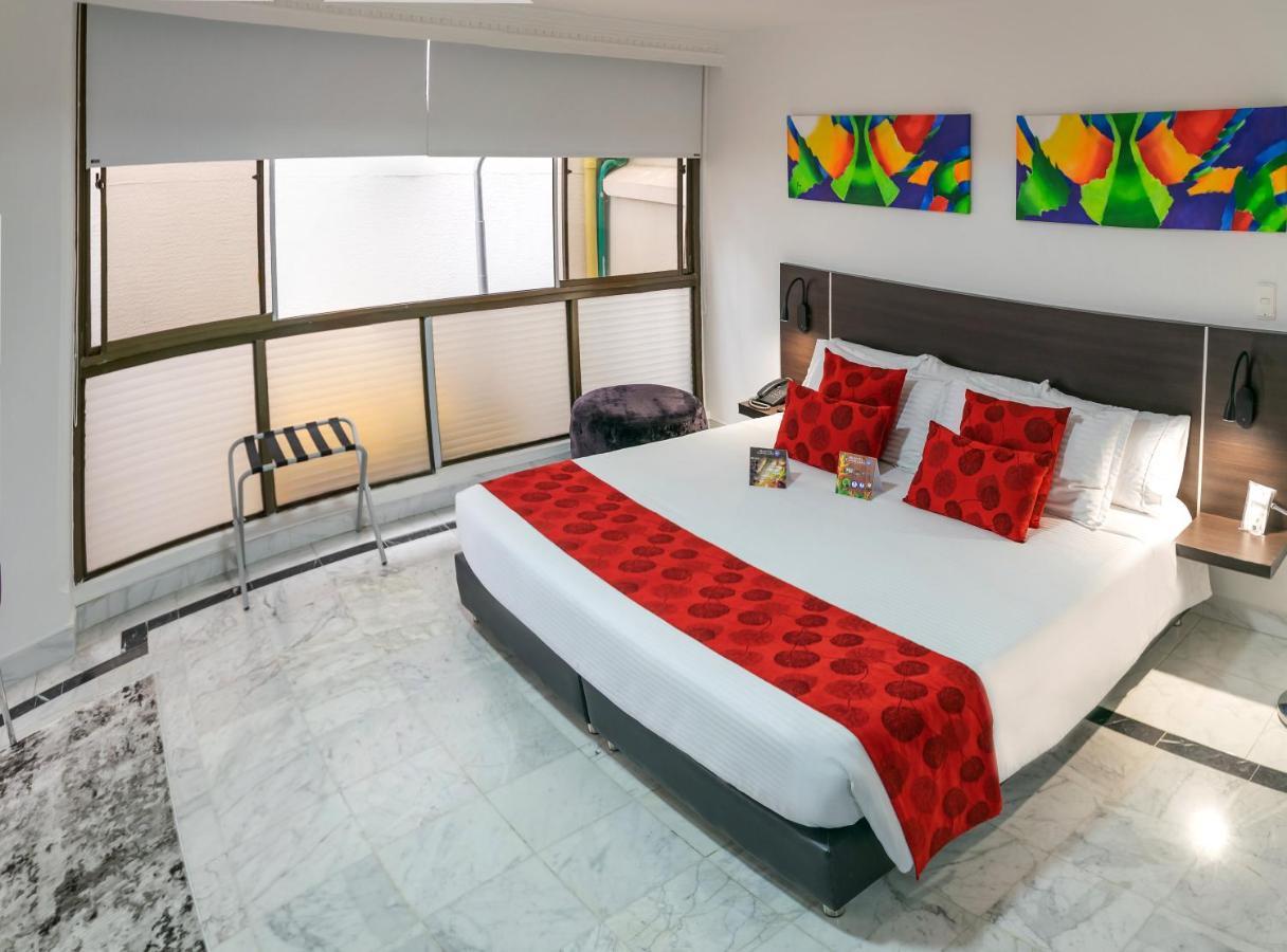 Hotel Montes De La Castellana 아르메니아 외부 사진
