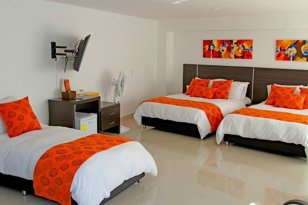 Hotel Montes De La Castellana 아르메니아 외부 사진