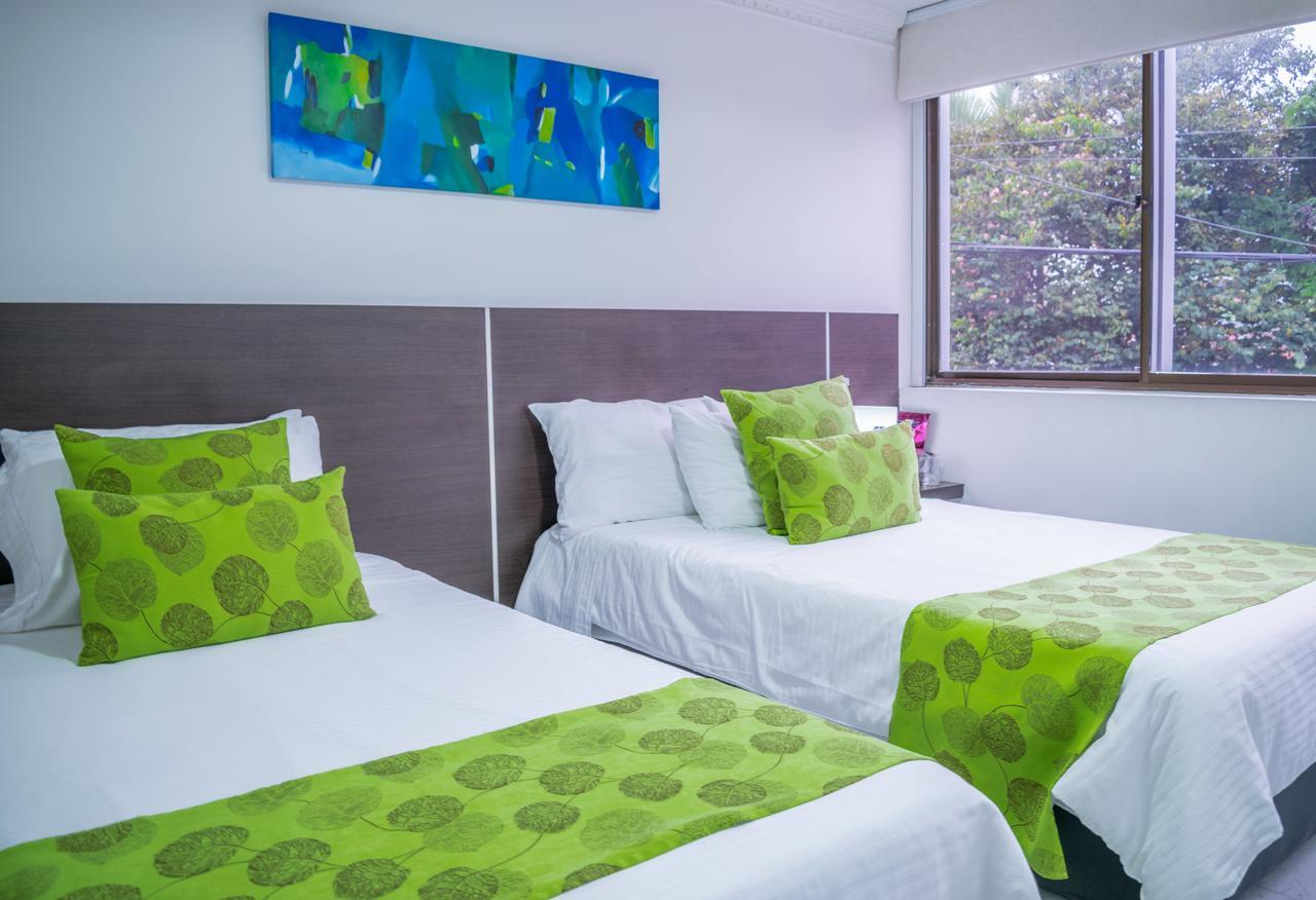 Hotel Montes De La Castellana 아르메니아 외부 사진