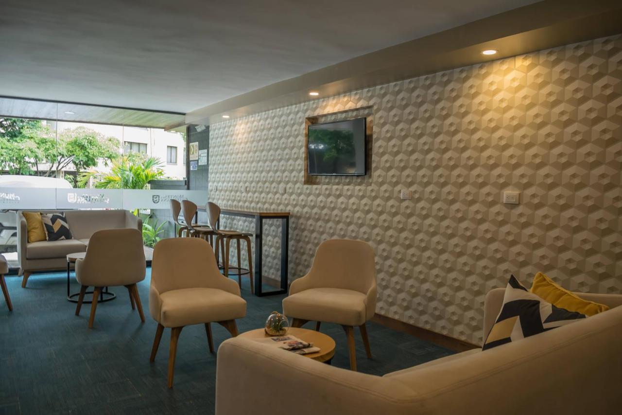 Hotel Montes De La Castellana 아르메니아 외부 사진